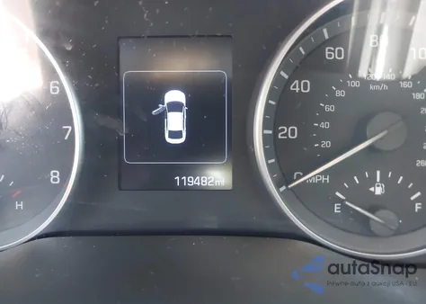 2018 Hyundai Elantra Value Edition z USA, uszkodzony, nr VIN 5NPD84LF6JH334832